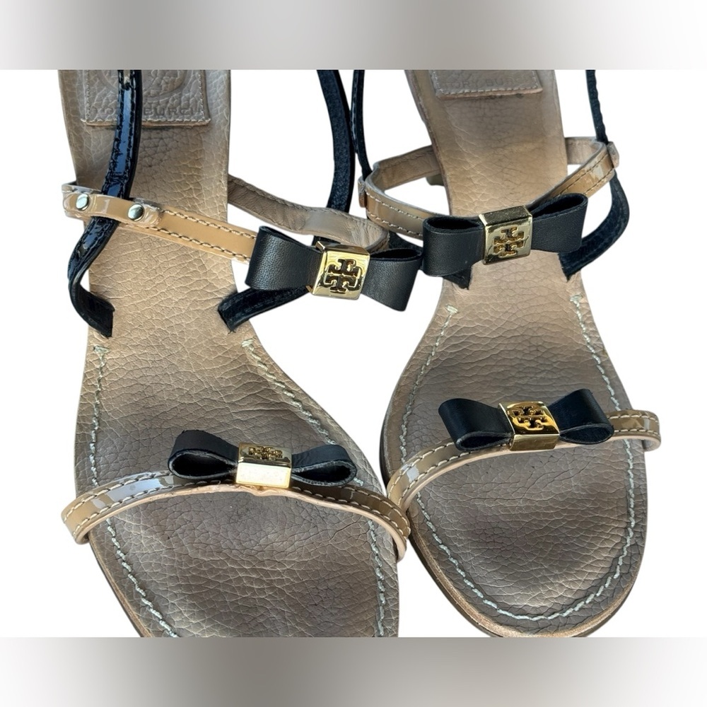 TORY BURCH KAILEY Tan Black Patent
Leather Heels - Picture 12 of 12